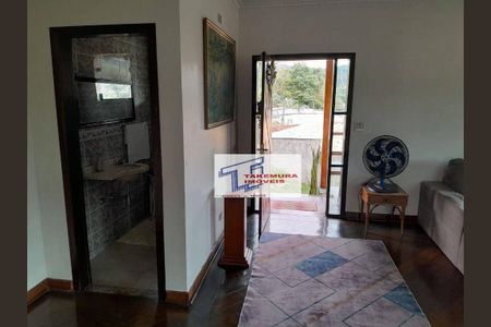 11_photo/94cf0765bf.aef4de6394ba8e6d-ATLAS-adbbcb9a-a669-4247-a04f-87b168bd76d2.jpg de casa à venda com 3 quartos, 237m² em Vila Santa Terezinha, Cotia