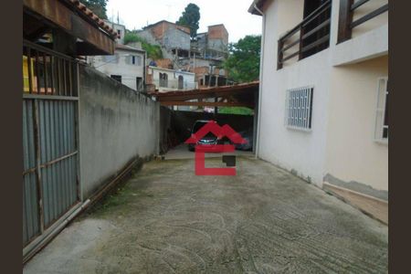 2_photo/94cf0766bb.c4a86b3c211625c7-ATLAS-24eb1a45-df38-4b40-b7d6-14fb7f1aae9d.jpg de casa à venda com 3 quartos, 176m² em Centro, Cotia