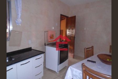 7_photo/94cf0766bb.c4a86b3c211625c7-ATLAS-2887b137-b2a2-4652-bf8f-dfcfbd88981b.jpg de casa à venda com 3 quartos, 176m² em Centro, Cotia