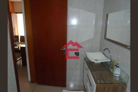 3_photo/94cf0766bb.c4a86b3c211625c7-ATLAS-fe5622e9-2f9b-40e8-bf4b-b4d0d967b13e.jpg de casa à venda com 3 quartos, 176m² em Centro, Cotia