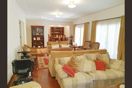 5_photo/94cf0767a9.32a8019b0364636a-ATLAS-95a930c8-24ac-4f6a-a8c3-7cb1299eb031.jpg de casa à venda com 4 quartos, 505m² em Lageadinho, Cotia