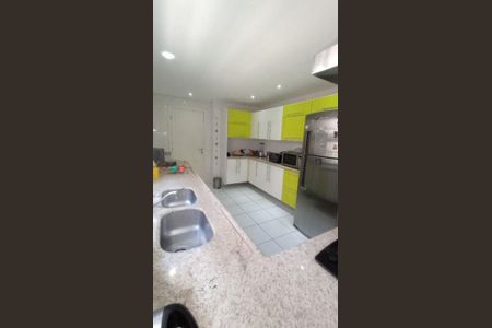 9_photo/94cf0767a9.ceff8192393c33de-ATLAS-2e372fa8-817f-4fe1-af9d-295d4b0c9531.jpg de casa para alugar com 4 quartos, 310m² em Portao, Cotia