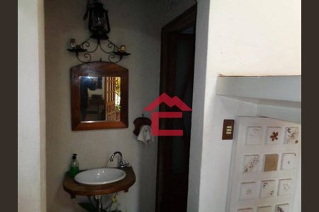 1_photo/94cf076e03.2d0f88dd1dddff54-ATLAS-04d3a8fa-c1c9-47f3-8833-e5fec552c229.jpg de casa à venda com 4 quartos, 350m² em Jardim Adelina, Cotia