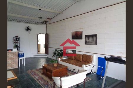 8_photo/94cf076e03.2d0f88dd1dddff54-ATLAS-0a1603ab-dd8d-47c5-822a-e46673ff7459.jpg de casa à venda com 4 quartos, 350m² em Jardim Adelina, Cotia