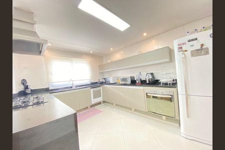 7_photo/94cf07706d.2832257cbb3df2c4-ATLAS-cb6d017d-a6b7-4d9c-b764-36bd04d40003.jpg de casa à venda com 3 quartos, 157m² em Lageadinho, Cotia