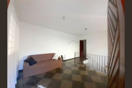 10_photo/94cf0770ed.ceff8192393c33de-ATLAS-4d6a1d40-3e86-498b-a25e-100c8a13151f.jpg de casa à venda com 2 quartos, 125m² em Centro, Cotia