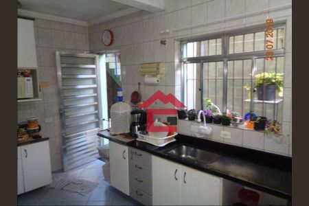 5_photo/94cf0771a1.aa3f54dcddd2e04f-ATLAS-a37497c7-6de6-4ce9-b747-369b23d7bcd9.jpg de casa à venda com 2 quartos, 186m² em Jardim Adelina, Cotia