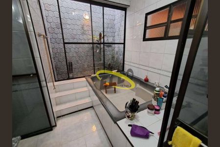 4_photo/94cf077203.ead381bccf4bf452-ATLAS-1dd2bd4e-32d1-4949-b9da-44ddd7fde951.jpg de casa à venda com 3 quartos, 395m² em Jardim Adelina, Cotia