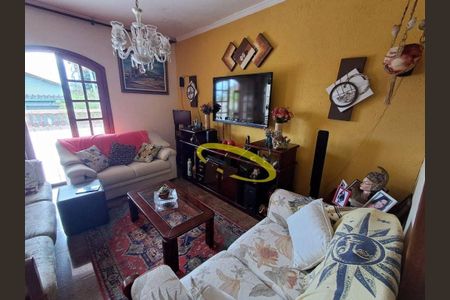 24_photo/94cf077203.ead381bccf4bf452-ATLAS-a2cae86d-d380-4eb2-9abf-9a583e6ff66c.jpg de casa à venda com 3 quartos, 395m² em Jardim Adelina, Cotia