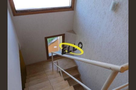 3_photo/94cf077773.05acccb2dbb53537-ATLAS-9e6b87e1-4ff9-4f50-ad87-59b7cd6dd5e0.jpg de casa à venda com 3 quartos, 120m² em Centro, Cotia