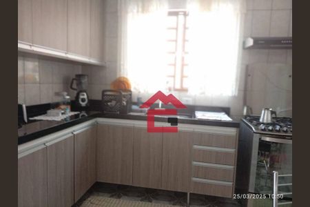 7_photo/94cf0777b9.0fca3daec1aa15fd-ATLAS-06ccddf8-2f5f-446b-80eb-d577811d4e57.jpg de casa à venda com 2 quartos, 125m² em Granja Carolina, Cotia