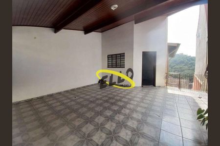 4_photo/94cf0777b9.0fca3daec1aa15fd-ATLAS-525b789c-56f9-408b-bb84-5c32f8d3f2c5.jpg de casa à venda com 2 quartos, 130m² em Granja Carolina, Cotia