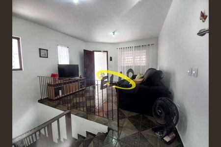 5_photo/94cf0777b9.0fca3daec1aa15fd-ATLAS-cc82d09d-3b9f-4a83-9ed3-c3eea992324c.jpg de casa à venda com 2 quartos, 130m² em Granja Carolina, Cotia