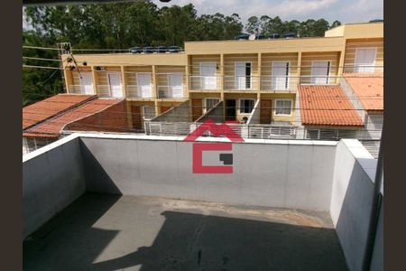 6_photo/94cf0779a9.dd36eae811456584-ATLAS-4dc10185-e377-4f71-9050-366fc7859628.jpg de casa à venda com 4 quartos, 228m² em Jardim Leonor, Cotia