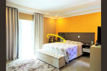 4_photo/94cf077a33.18e6ac91b37a8e88-ATLAS-45f4451d-b080-4a9a-8089-c13d2f2b56ff.jpg de casa à venda com 4 quartos, 300m² em Jardim Leonor, Cotia