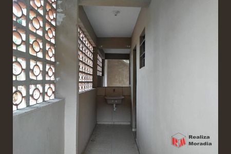7_photo/94cf077a33.4d03014bb38c06e2-ATLAS-26c1871b-d97b-481c-b3bb-83e895e6d477.jpg de casa à venda com 4 quartos, 248m² em Jardim Leonor, Cotia