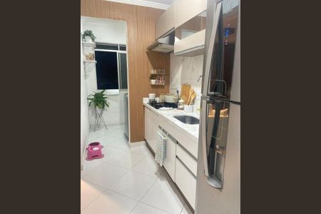 4_photo/94cf077a79.1c5ee5b12bdcf8f7-ATLAS-40fc6c72-6963-4f68-838e-e320eaac52e4.jpg de apartamento à venda com 2 quartos, 52m² em Centro, Cotia