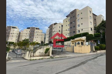 5_photo/94cf077ac3.2fd6e5ee3d041520-ATLAS-07e4c8a9-eec9-460d-9f7c-aca25346e675.jpg de apartamento à venda com 2 quartos, 51m² em Centro, Cotia