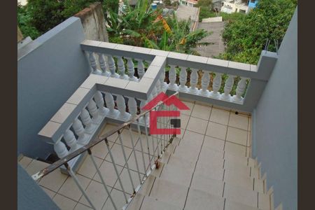 6_photo/94cf077b0f.ae51fdf35dd2c9d6-ATLAS-1907095c-b4d2-45c3-8a1d-c14795290d63.jpg de casa à venda com 3 quartos, 170m² em Jardim Leonor, Cotia