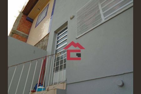 2_photo/94cf077b0f.ae51fdf35dd2c9d6-ATLAS-57ef8294-a67c-4792-a683-0cdfa6b46a5d.jpg de casa à venda com 3 quartos, 170m² em Jardim Leonor, Cotia