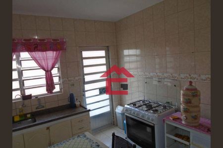 8_photo/94cf077b0f.ae51fdf35dd2c9d6-ATLAS-8e4972fe-a4f7-46b9-bbfc-34af9e0aec5b.jpg de casa à venda com 3 quartos, 170m² em Jardim Leonor, Cotia