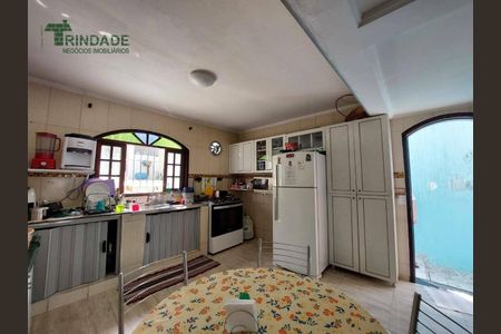7_photo/94cf077b45.203ffe32249db6fb-ATLAS-3f1bb88f-f36b-49f1-8b0b-32b6122cec96.jpg de casa à venda com 3 quartos, 273m² em Jardim Leonor, Cotia