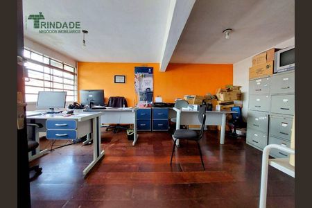 4_photo/94cf077b45.203ffe32249db6fb-ATLAS-66b0c325-2e5e-4dc5-a5e2-86736e0a672e.jpg de casa à venda com 3 quartos, 273m² em Jardim Leonor, Cotia