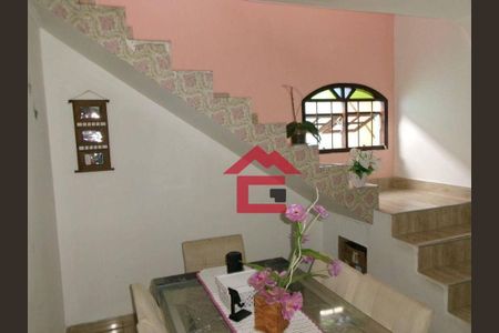 11_photo/94cf077b45.a90fc6f470e4b1d9-ATLAS-b63f5b5f-8b23-4c35-8cab-e8cb3e21b0fb.jpg de casa à venda com 3 quartos, 273m² em Jardim Leonor, Cotia