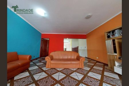 12_photo/94cf077b97.821bca6a381fcd78-ATLAS-da6614dc-8530-481e-9b4e-6521f645493c.jpg de casa à venda com 3 quartos, 212m² em Jardim Leonor, Cotia