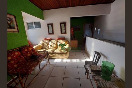 5_photo/94cf077c5f.b530766e35808669-ATLAS-286532b9-eefe-40ab-a0c7-dab6d2afebb9.jpg de casa à venda com 5 quartos, 200m² em Jardim Leonor, Cotia