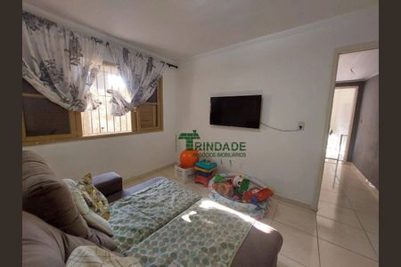 29_photo/94cf077c5f.b530766e35808669-ATLAS-a0ba2874-ccb9-41eb-b5a7-4c07ef851e2c.jpg de casa à venda com 5 quartos, 200m² em Jardim Leonor, Cotia