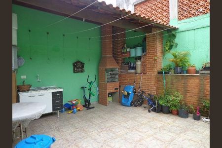 11_photo/94cf077ca5.9165137a5b75ccfe-ATLAS-e0d6c4e1-bef7-4c29-9e80-7f9be7ca5c79.jpg de casa à venda com 2 quartos, 70m² em Jardim Leonor, Cotia