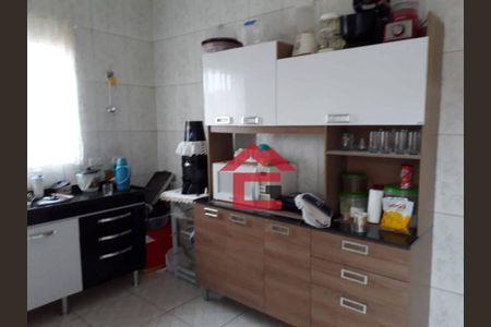 7_photo/94cf077cf1.7ef7b870091e05c5-ATLAS-29c7f413-97d2-427e-b4f4-c12c4f59cce6.jpg de casa à venda com 5 quartos, 200m² em Centro, Cotia