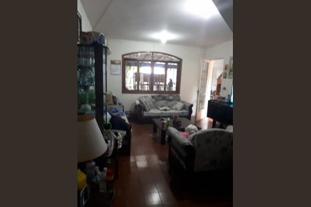 12_photo/94cf077d0b.8e48f5906dd675de-ATLAS-b3d3820b-8da7-4e4d-94a6-a6305c57348b.jpg de casa à venda com 4 quartos, 377m² em Jardim Empirio, Cotia