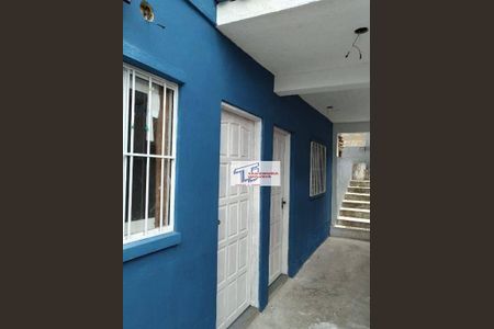 6_photo/94cf077d17.8e14c5f9c2788e57-ATLAS-e03f1736-8963-4c87-a28a-5e8b5017986d.jpg de casa à venda com 5 quartos, 159m² em Centro, Cotia