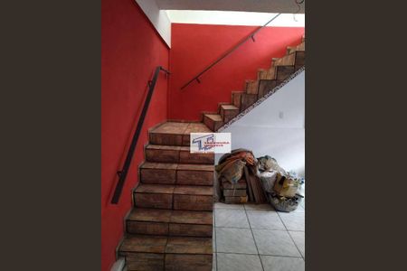 16_photo/94cf077d17.8e14c5f9c2788e57-ATLAS-edb78e96-b57c-4482-819f-b7ee8b07dc73.jpg de casa à venda com 5 quartos, 159m² em Centro, Cotia