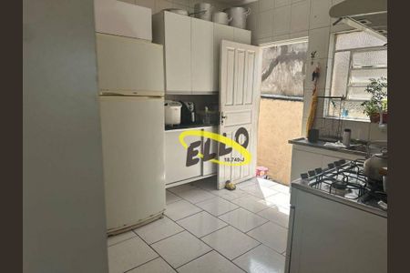 7_photo/94cf077d2b.f04eb875c589874c-ATLAS-0b636aa0-e4e3-43fe-aa74-618b9469b895.jpg de casa à venda com 2 quartos, 120m² em Jardim Leonor, Cotia