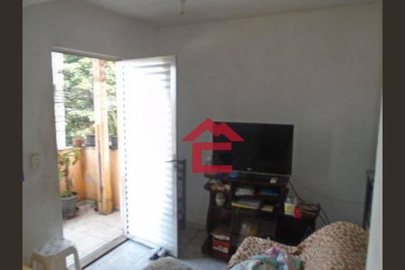 9_photo/94cf077ddb.ebbd8bc3dc39b939-ATLAS-e7cbc29d-58b4-4346-8f51-4b69e09fdca1.jpg de casa à venda com 2 quartos, 82m² em Jardim Araruama, Cotia