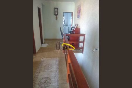 1_photo/94cf077e4b.9a54faa83c3e471c-ATLAS-5f33dc96-1764-4c6f-b58e-a355c78451bc.jpg de casa à venda com 2 quartos, 190m² em Jardim Araruama, Cotia