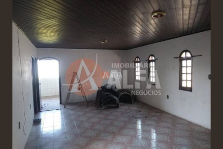 5_photo/94cf077ef5.ceff8192393c33de-ATLAS-739a7195-2a1d-4720-a5e8-8f8e36d09a2d.jpg de casa à venda com 3 quartos, 400m² em Jardim Leonor, Cotia