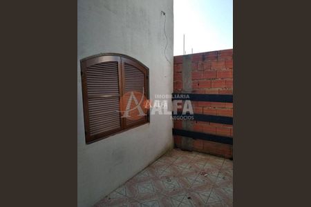 18_photo/94cf077ef5.ceff8192393c33de-ATLAS-9e7b1b7f-e200-49aa-a57b-dc83616971f1.jpg de casa à venda com 3 quartos, 400m² em Jardim Leonor, Cotia