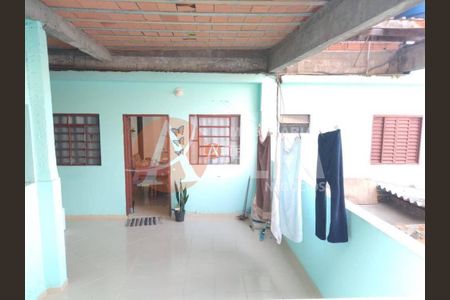 23_photo/94cf077ef5.ceff8192393c33de-ATLAS-c6a3cd24-73d7-4f30-b2e4-2e96c54457e0.jpg de casa à venda com 3 quartos, 400m² em Jardim Leonor, Cotia