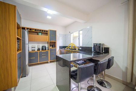 6_photo/94cf077f25.5a85c5bdfef41cf9-ATLAS-3a87cbf3-c9ad-4202-b0d5-202077d995a6.jpg de casa à venda com 4 quartos, 202m² em Jardim Araruama, Cotia