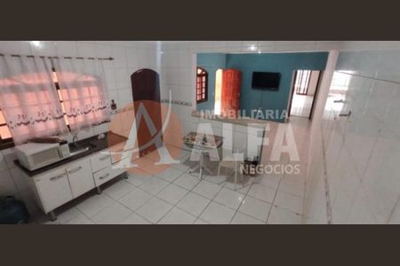 8_photo/94cf077fd3.9b0e853e47463488-ATLAS-8ceca696-4f72-4f98-a116-c4a20a5fef7d.jpg de casa à venda com 3 quartos, 248m² em Jardim Araruama, Cotia