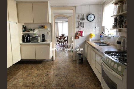 11_photo/94cf07837d.7b14635dc7f45449-ATLAS-495fbc0f-e195-454d-a19e-6adfde2a017d.jpg de apartamento à venda com 6 quartos, 680m² em Pq S Rita De Cassia, Cotia