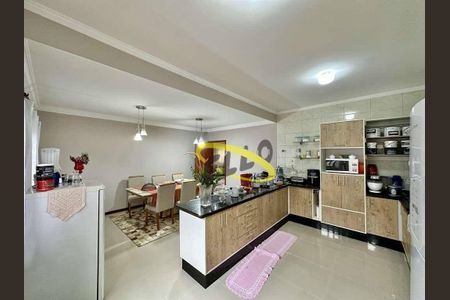 11_photo/94cf07859d.9713cb31d696552f-ATLAS-3c09d5b9-62dc-47ef-bc29-5fa0d93d45ef.jpg de casa à venda com 3 quartos, 280m² em Centro, Cotia