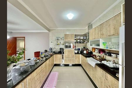 9_photo/94cf07859d.b37fb779aadef412-ATLAS-3c9aa9bb-94bf-4e3a-a609-4702e4143e1a.jpg de casa à venda com 3 quartos, 280m² em Centro, Cotia