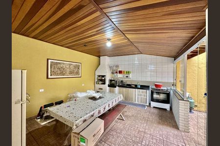 43_photo/94cf07859d.d7ac12836e0fb324-ATLAS-9477f9bd-e00d-4db5-95c3-a28c6eeeac67.jpg de casa à venda com 3 quartos, 280m² em Centro, Cotia