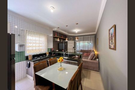 7_photo/94cf0785a7.bb2cfda027800a9a-ATLAS-afb38276-e902-4461-925c-5b5468b1b0c1.jpg de casa à venda com 2 quartos, 72m² em Outeiro de Passárgada, Cotia