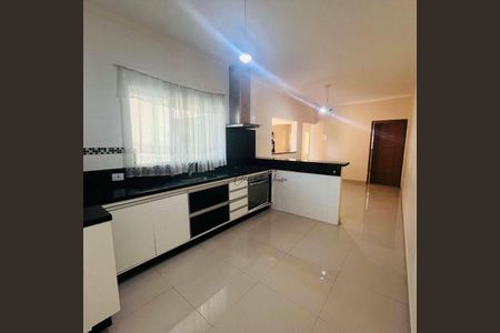 9_photo/94cf07860d.2d1cf9cc94dd97d3-ATLAS-49c78b12-0603-4636-948d-eb157d0ed594.jpg de casa para alugar com 2 quartos, 50m² em Outeiro de Passárgada, Cotia